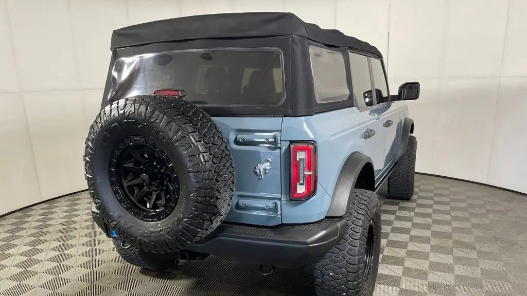 2022 Ford Bronco Base Advanced
