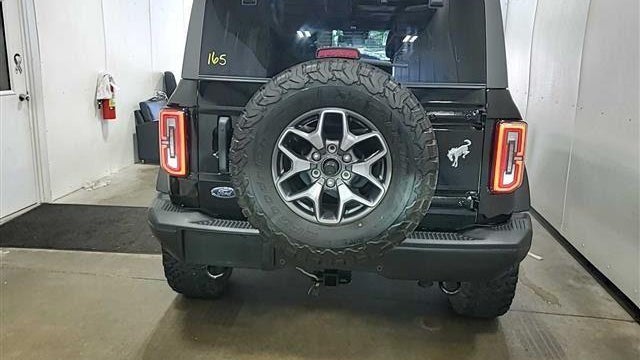 2023 Ford Bronco Base Advanced