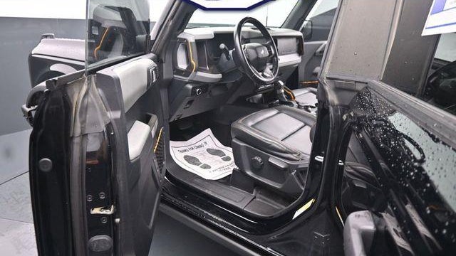 2023 Ford Bronco Base Advanced
