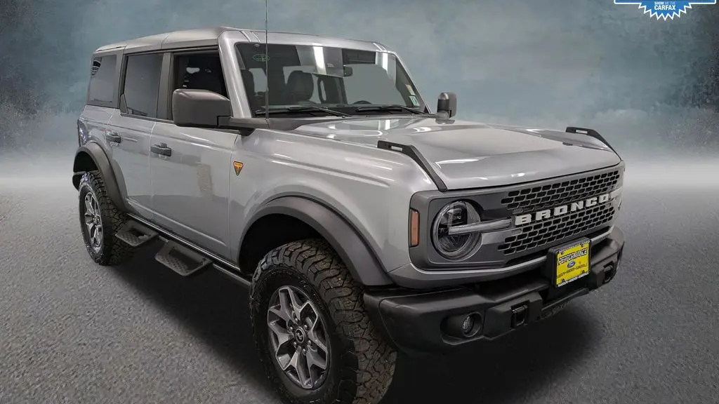 2023 Ford Bronco Everglades Advanced
