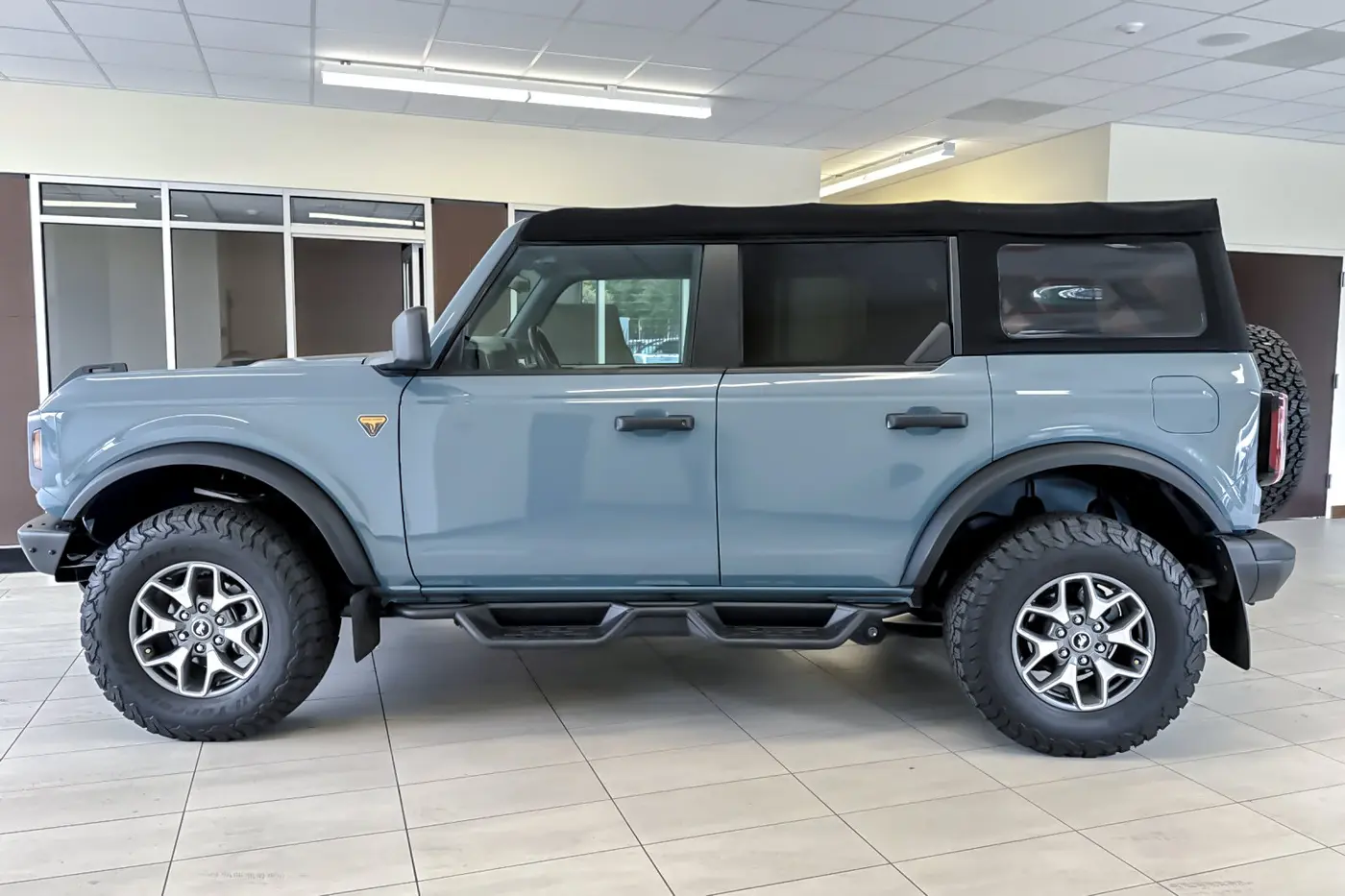 2022 Ford Bronco - $36,971