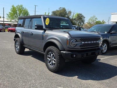 2022 Ford Bronco 4X4 Base Advanced 4DR SUV