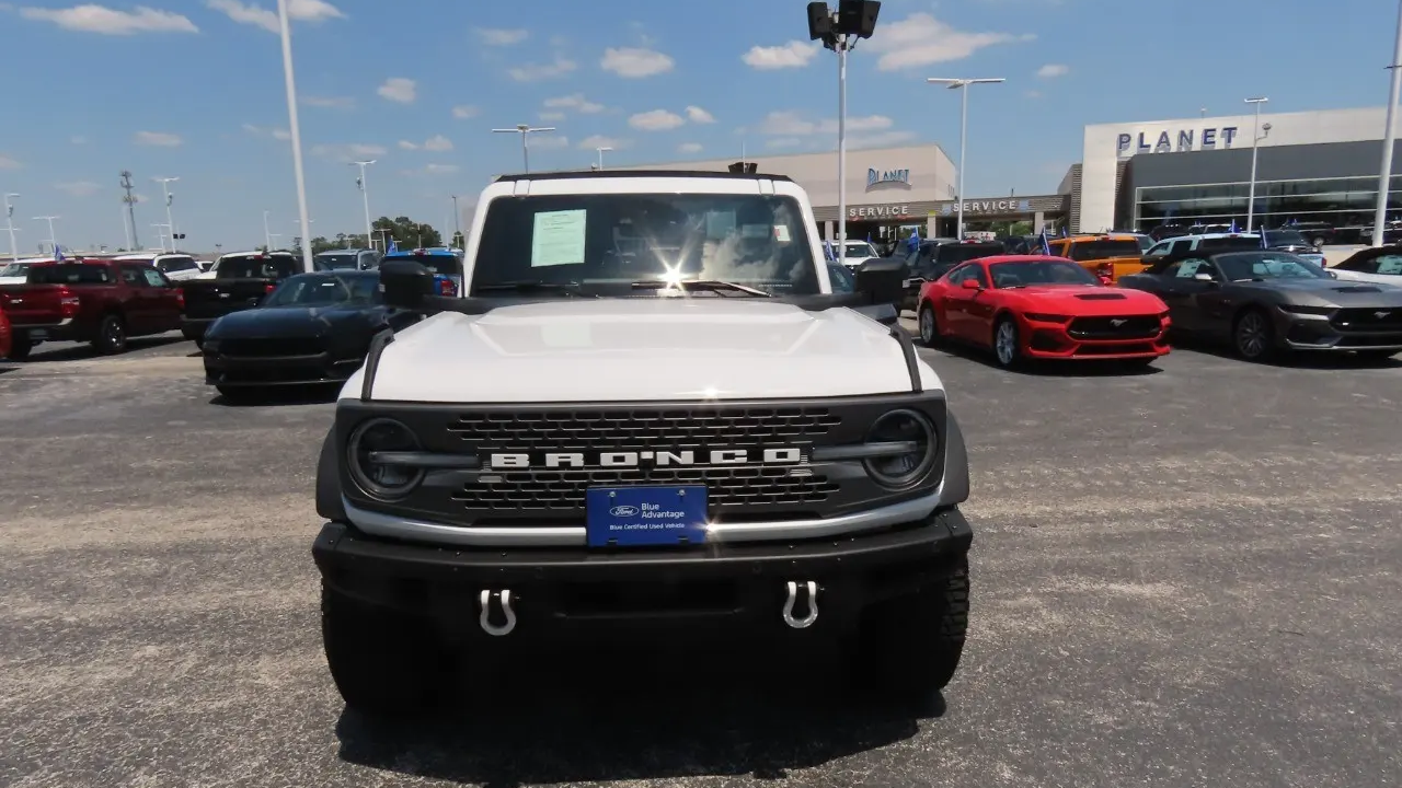 2023 Ford Bronco Base Advanced