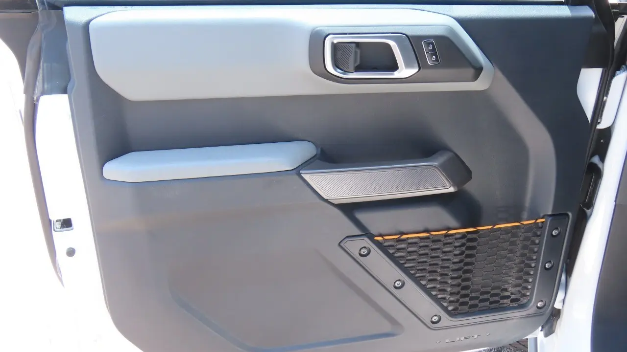 2023 Ford Bronco Base Advanced