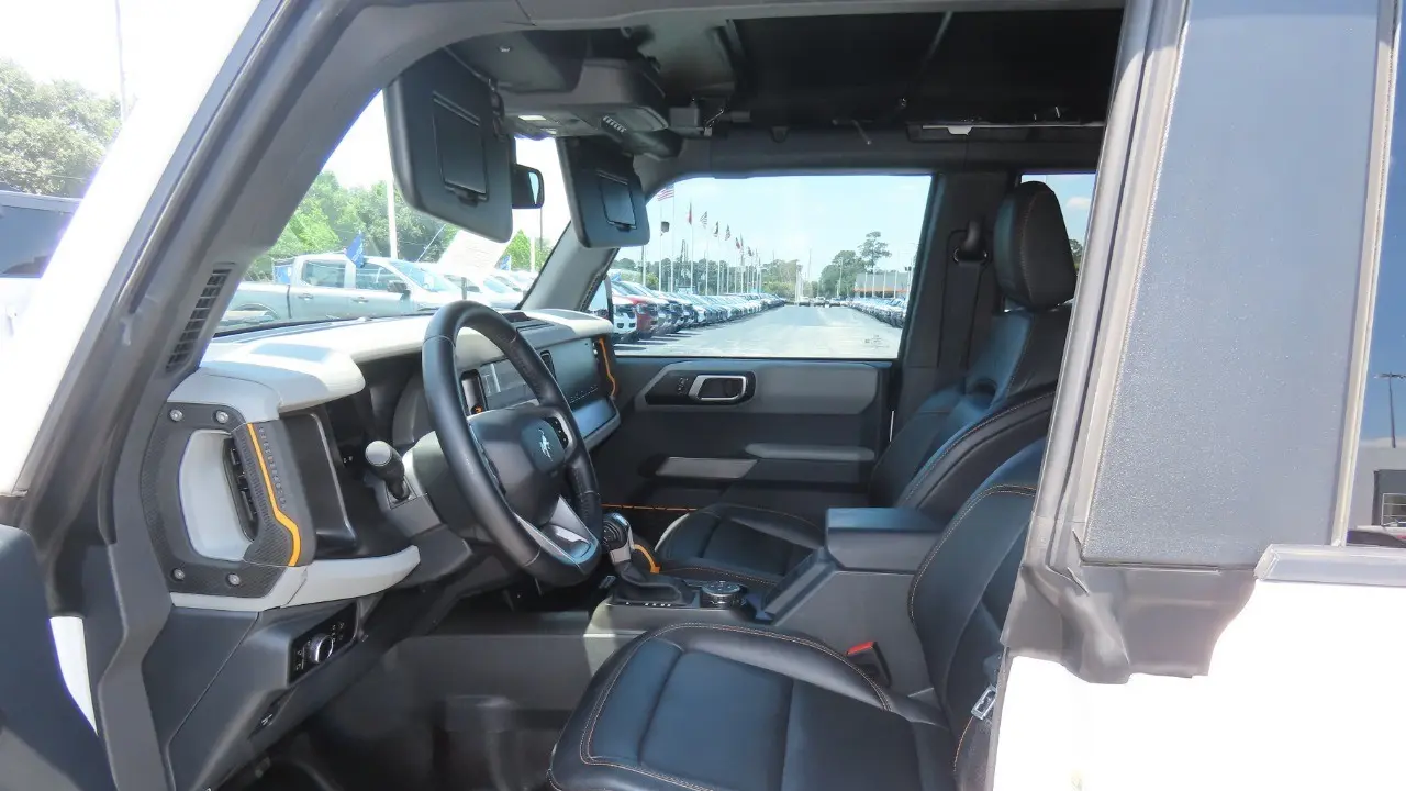 2023 Ford Bronco Base Advanced