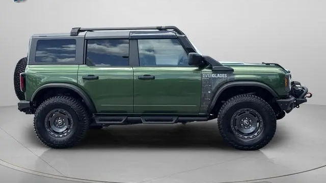 2022 Ford Bronco Base Advanced