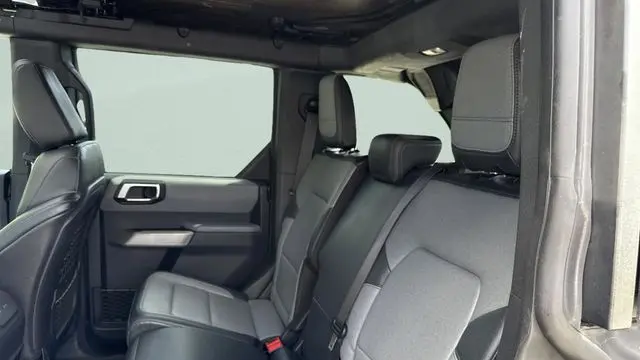 2022 Ford Bronco Base Advanced