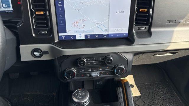 2022 Ford Bronco Base Advanced