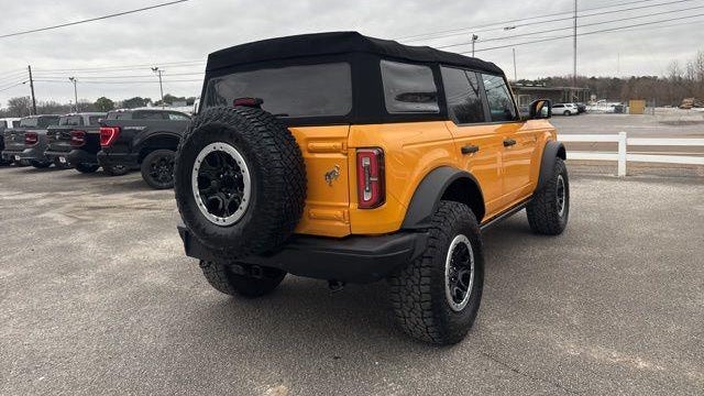 2022 Ford Bronco Base Advanced