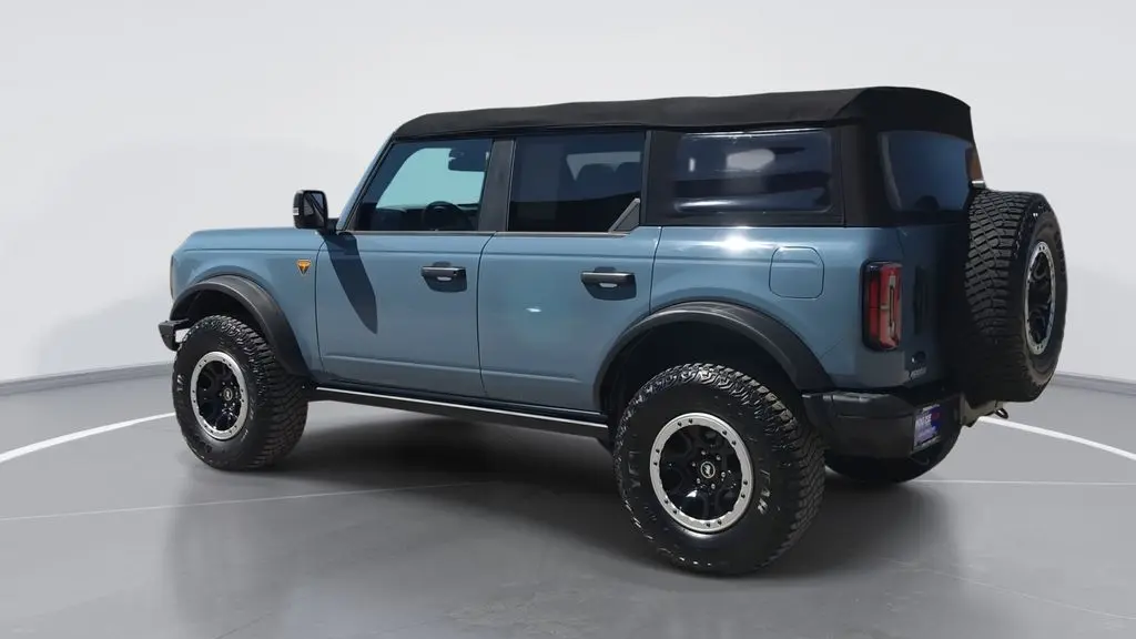 2022 Ford Bronco Base Advanced