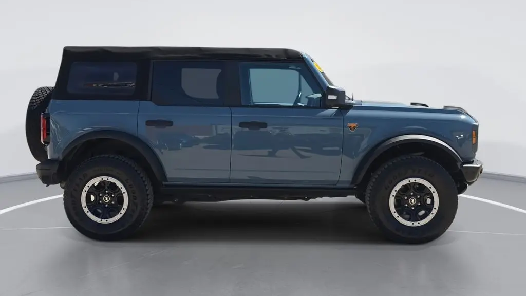 2022 Ford Bronco Base Advanced