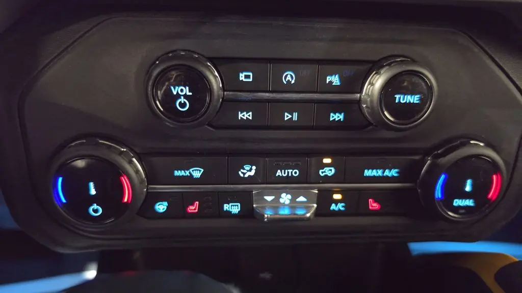 2022 Ford Bronco Base Advanced