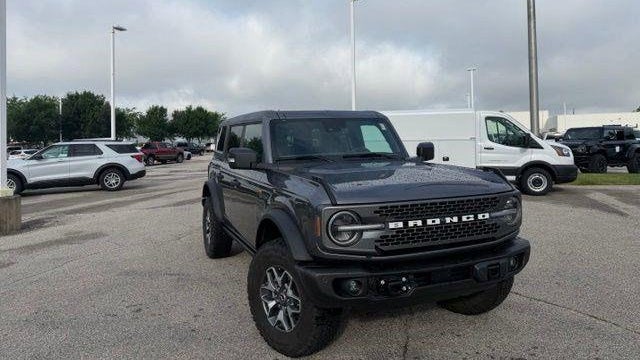 2023 Ford Bronco Base Advanced