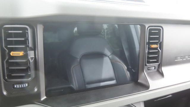 2023 Ford Bronco Base Advanced