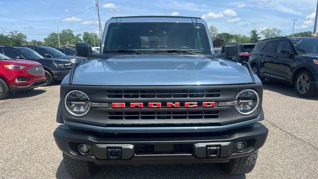 2023 Ford Bronco Everglades Advanced