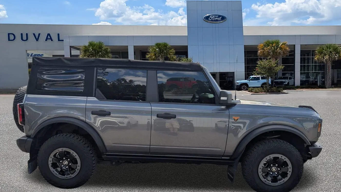2021 Ford Bronco Badlands Advanced