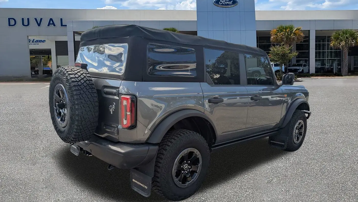 2021 Ford Bronco Badlands Advanced