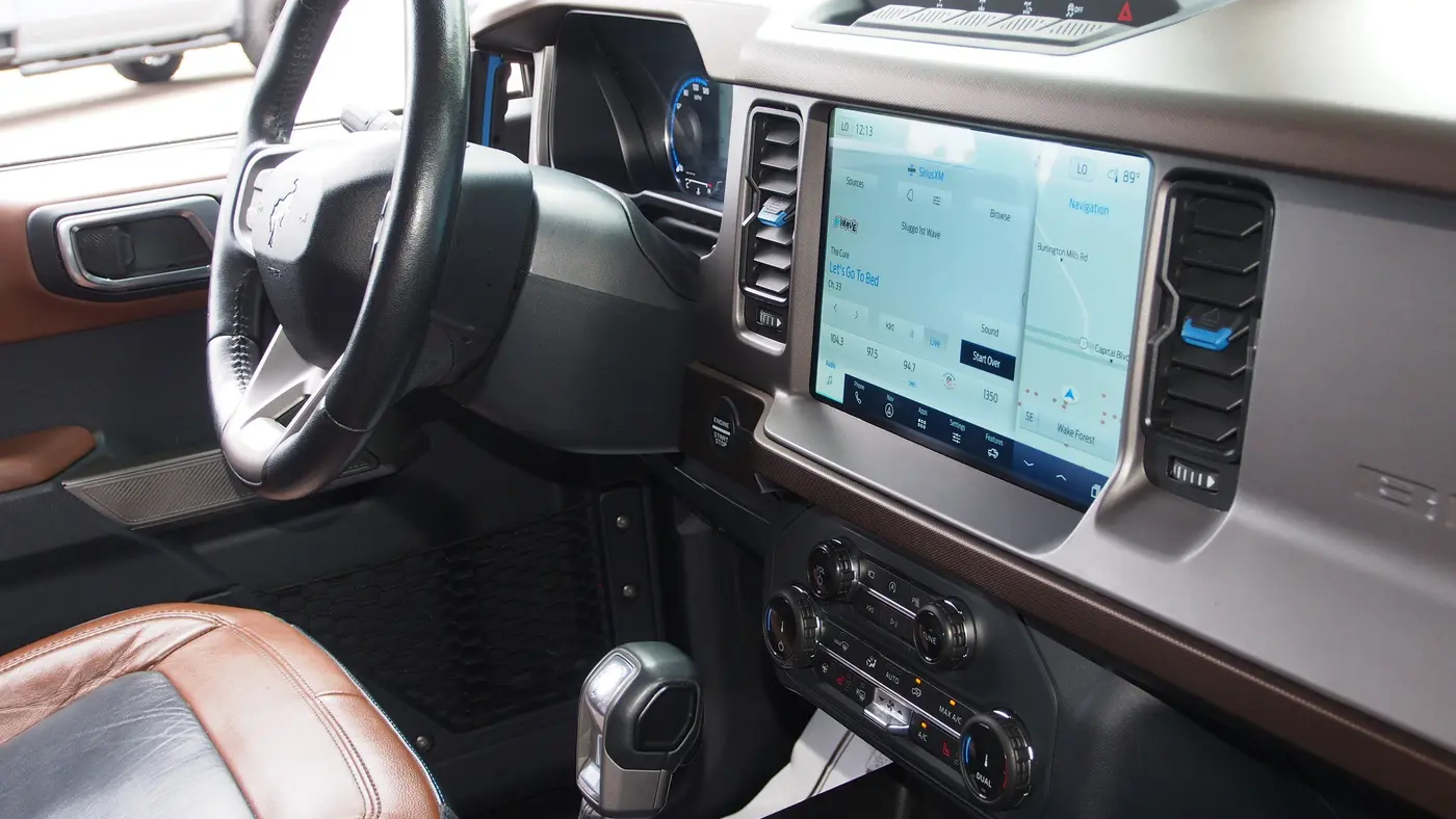 2022 Ford Bronco Base Advanced