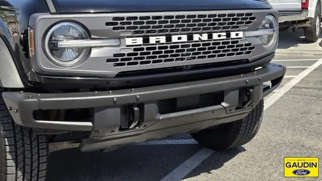 2022 Ford Bronco Base Advanced