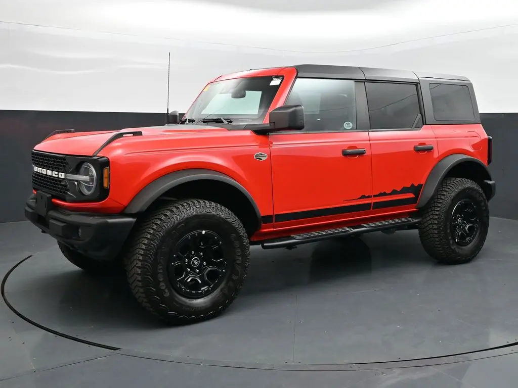 2022 Ford Bronco - $40,898