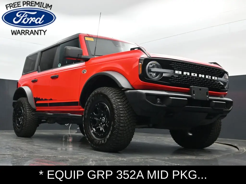 2022 Ford Bronco - $40,898