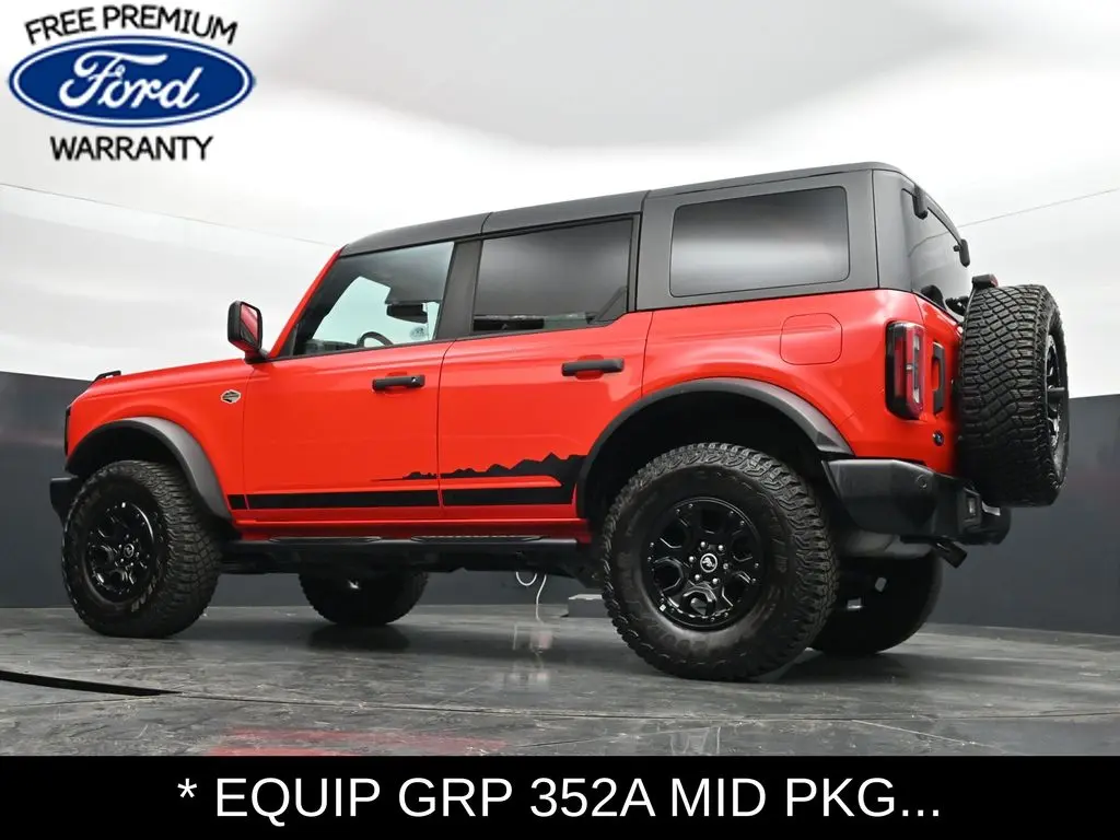 2022 Ford Bronco - $40,898