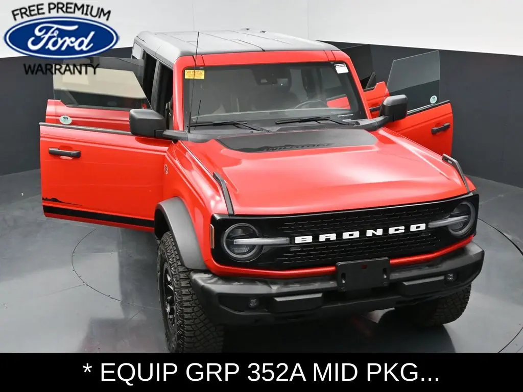 2022 Ford Bronco - $40,898