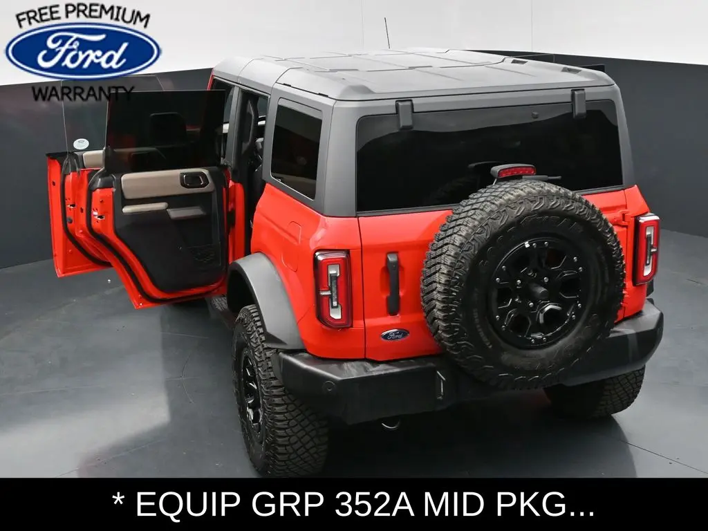2022 Ford Bronco - $40,898