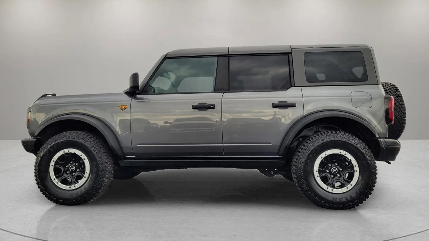 2023 Ford Bronco Base Advanced