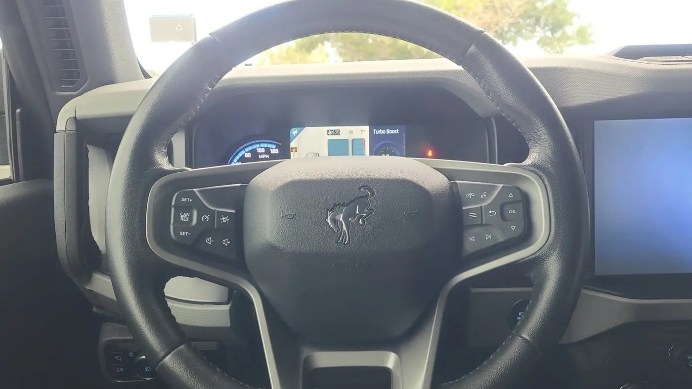 2023 Ford Bronco Base Advanced