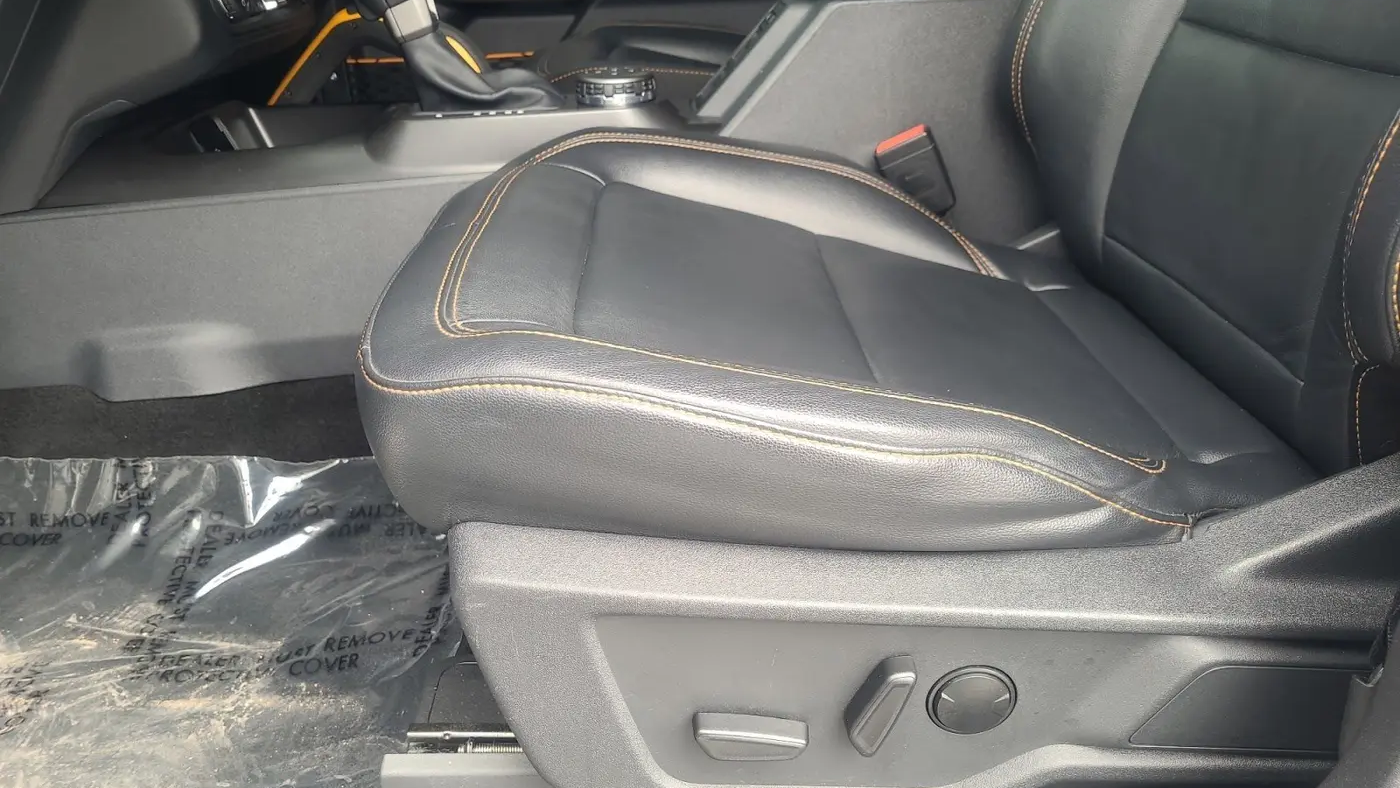 2023 Ford Bronco Base Advanced
