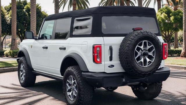 2023 Ford Bronco Base Advanced