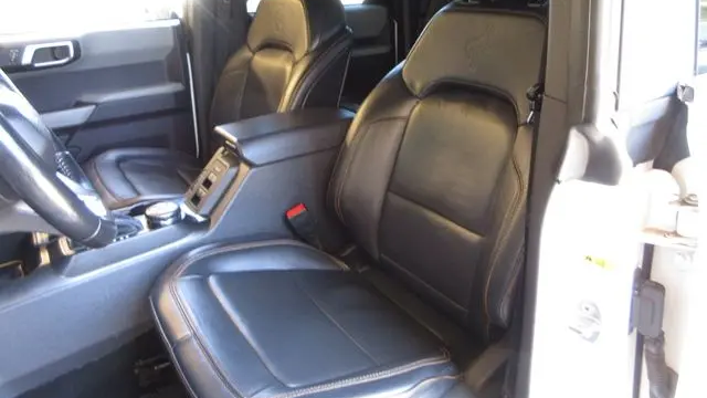 2023 Ford Bronco Base Advanced