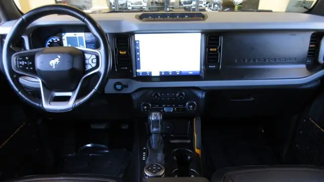 2023 Ford Bronco Base Advanced