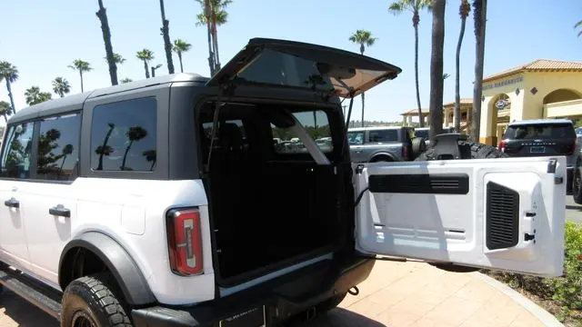 2023 Ford Bronco Base Advanced