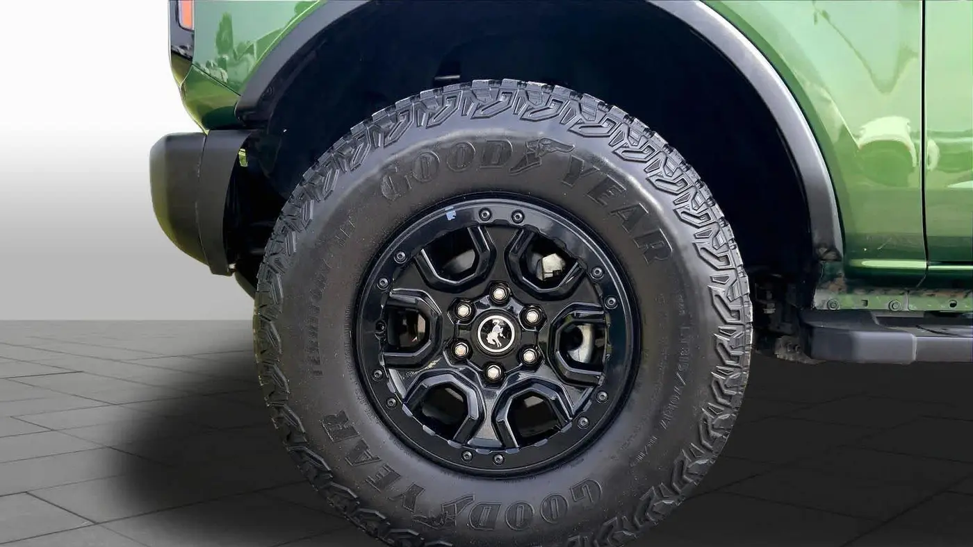 2023 Ford Bronco Base Advanced