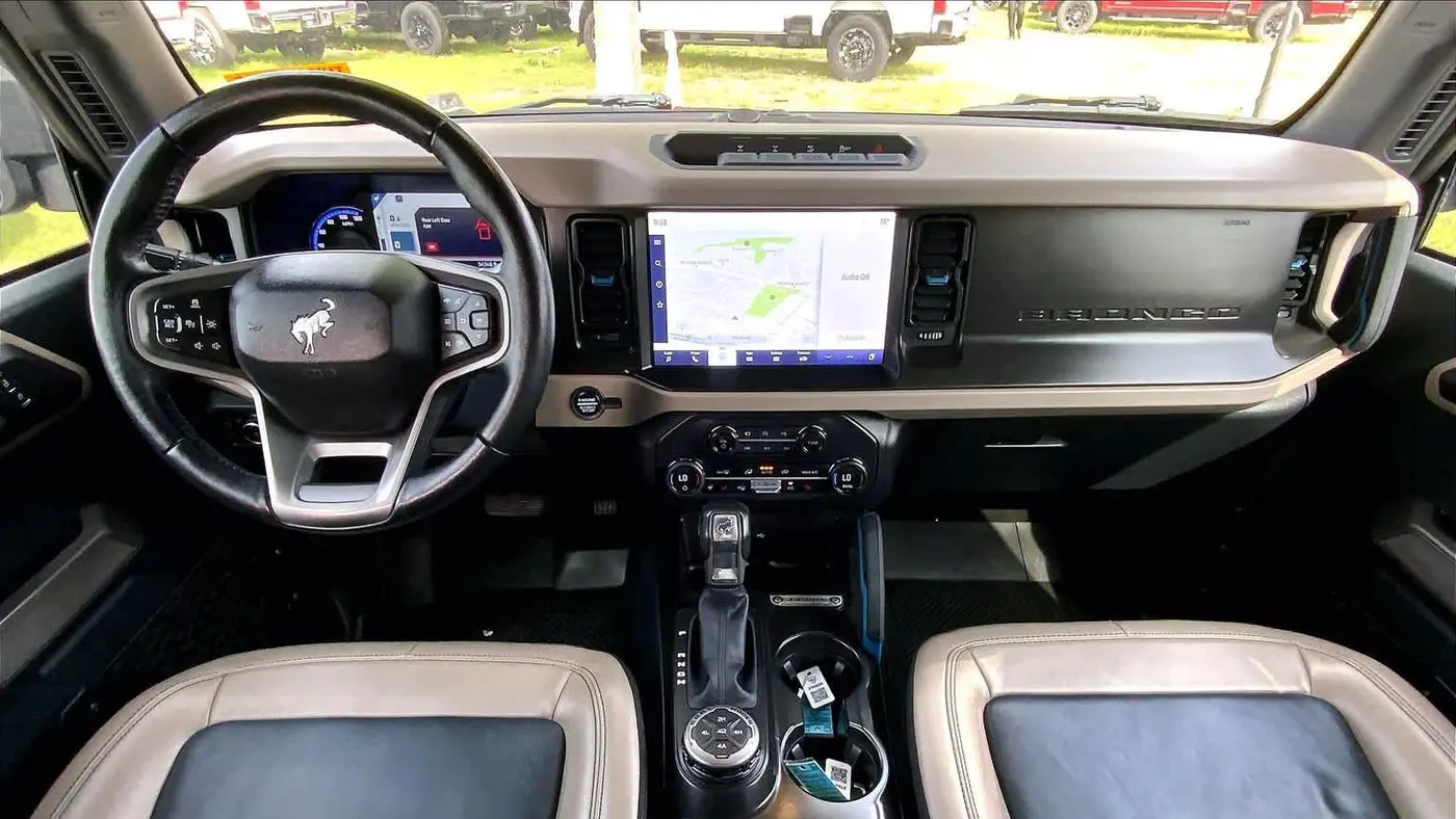 2023 Ford Bronco Base Advanced