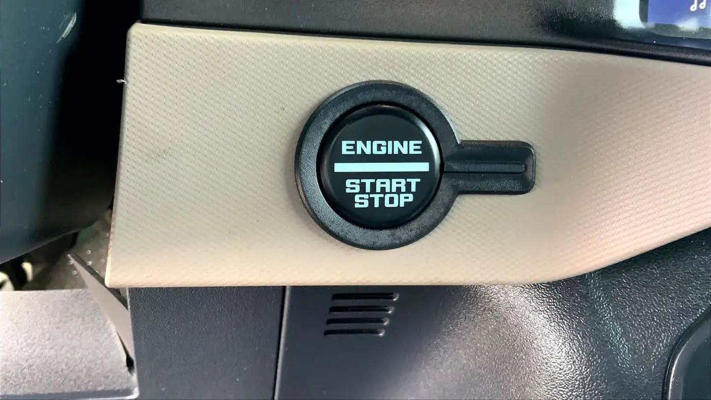 2023 Ford Bronco Base Advanced
