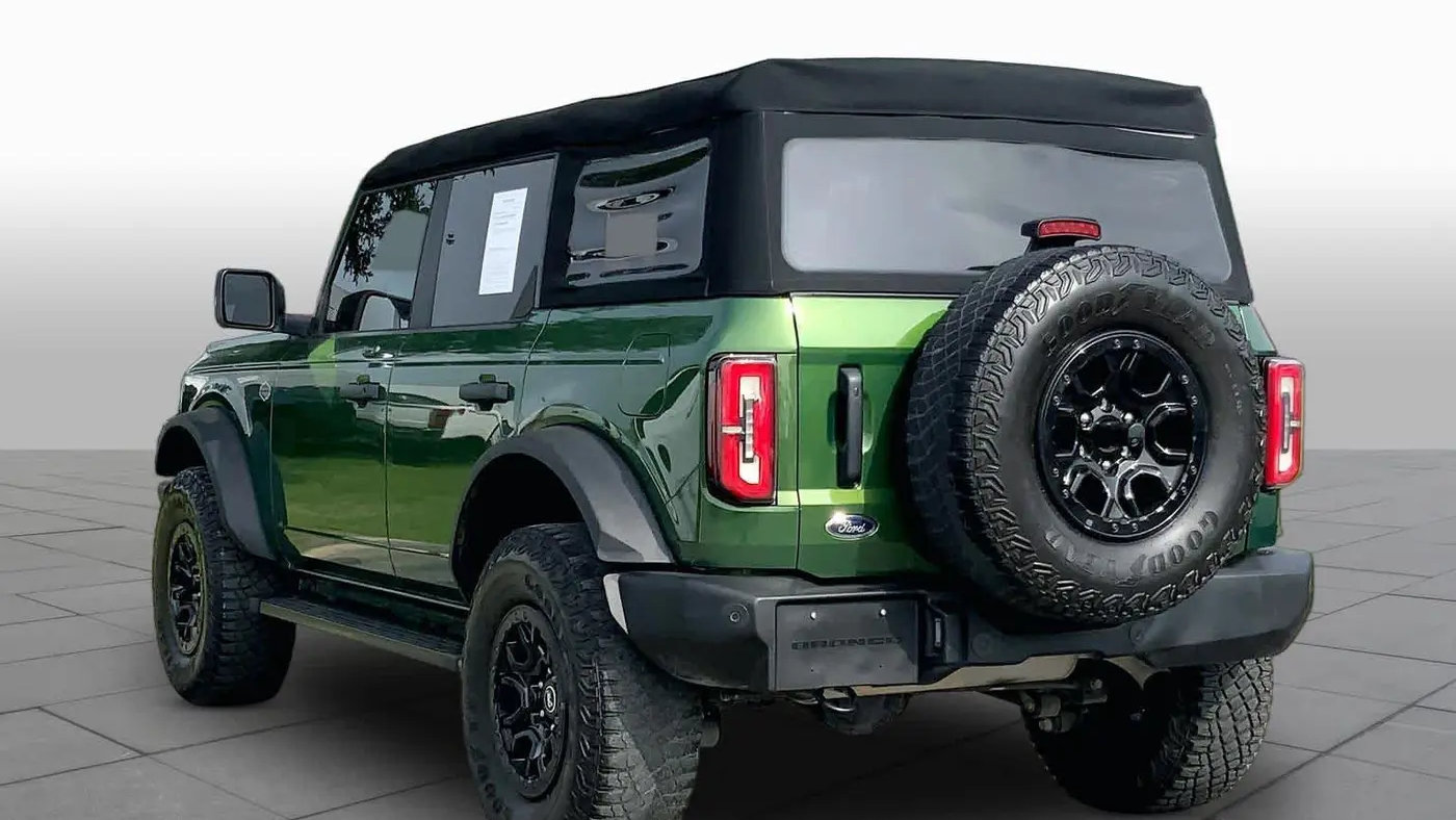 2023 Ford Bronco Base Advanced