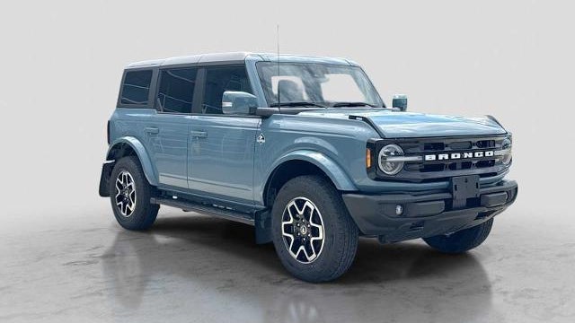 2023 Ford Bronco Base Advanced