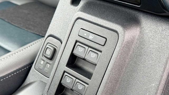 2023 Ford Bronco Base Advanced
