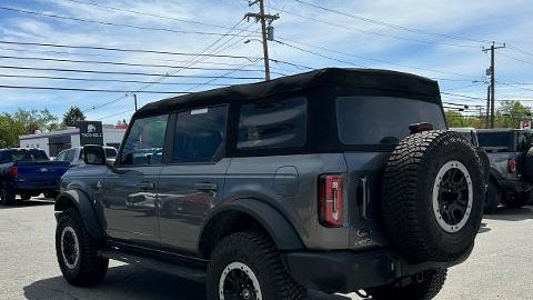 2023 Ford Bronco Base Advanced