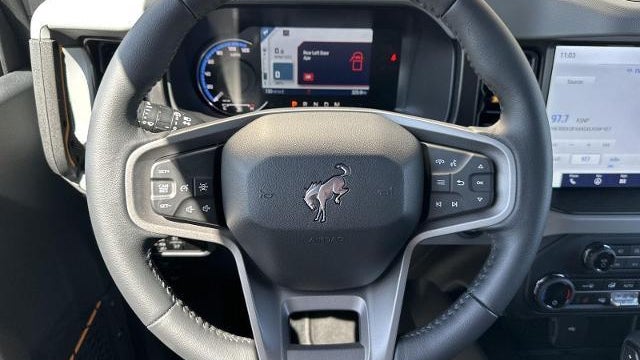 2023 Ford Bronco Base Advanced