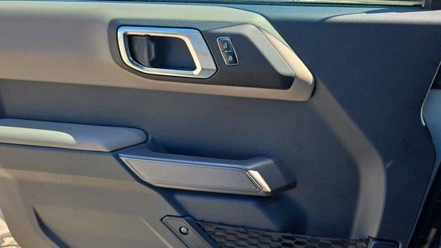 2023 Ford Bronco Base Advanced