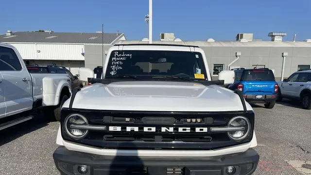 2023 Ford Bronco Base Advanced