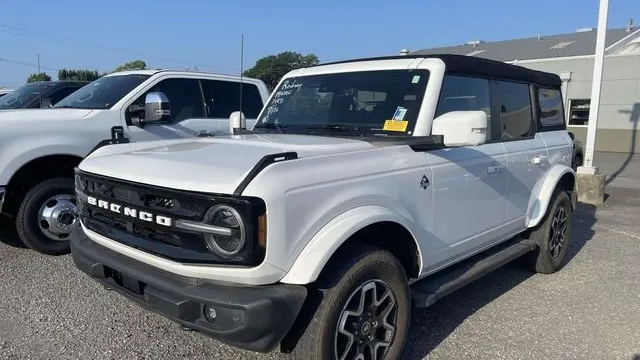 2023 Ford Bronco Base Advanced