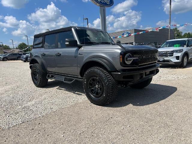 2022 Ford Bronco - $41,900