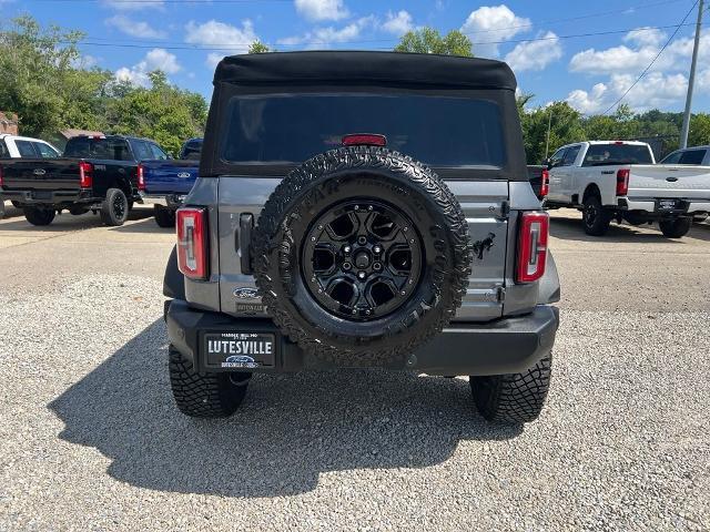 2022 Ford Bronco - $41,900