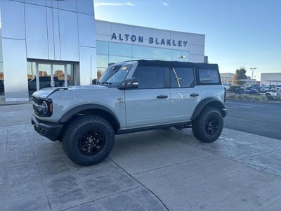 2022 Ford Bronco 4X4 Base Advanced 4DR SUV