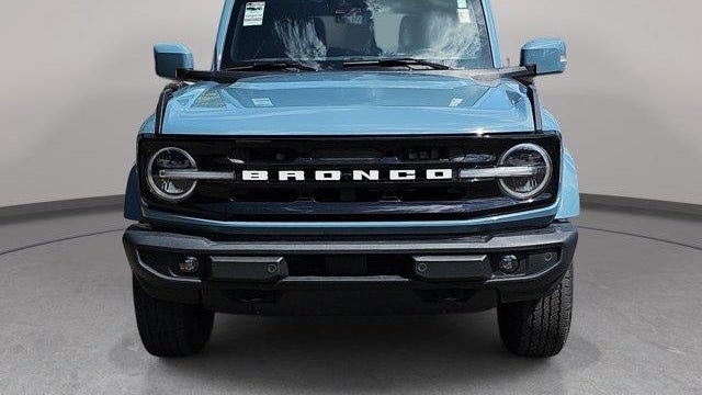 2023 Ford Bronco Base Advanced